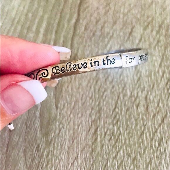 “Breast Care Awareness” Stretchy Bangle Charm Bracelet - Picture 3 of 4